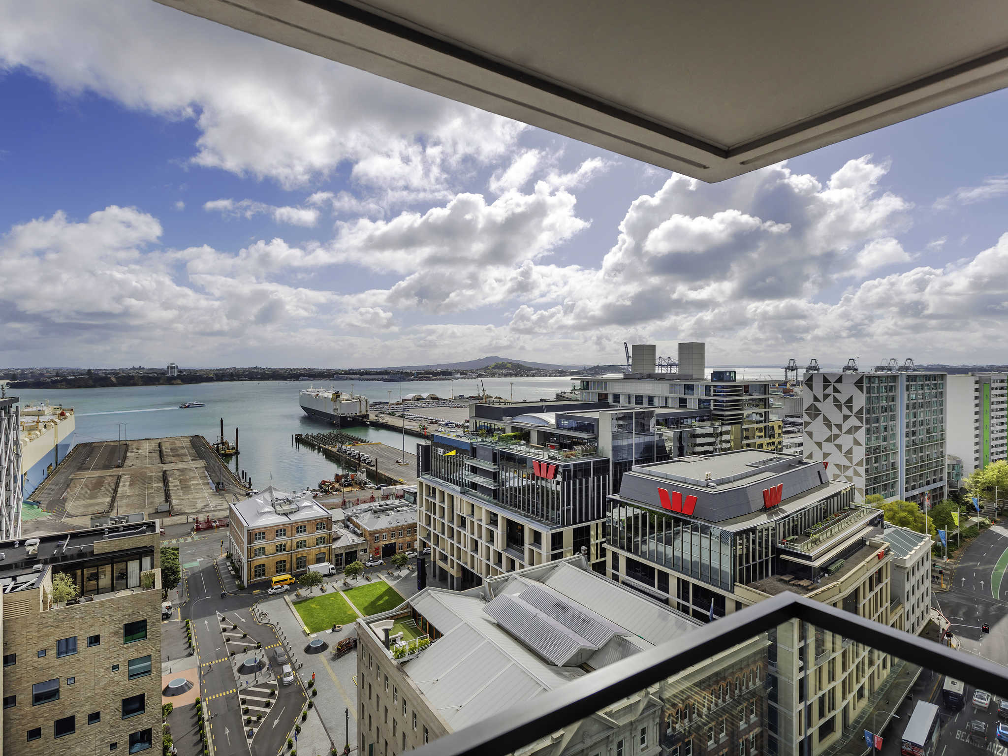 Photo - SO/ Auckland