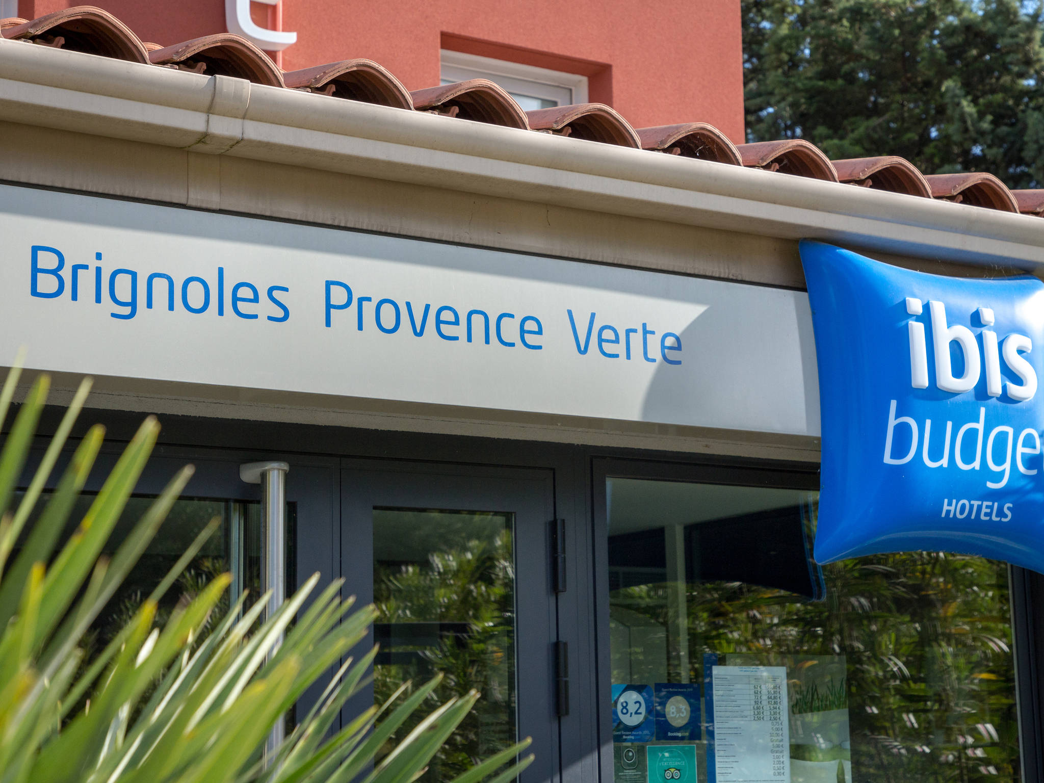 Hôtel 2 étoiles à Brignoles - Ibis Budget Brignoles Provence Verte ...