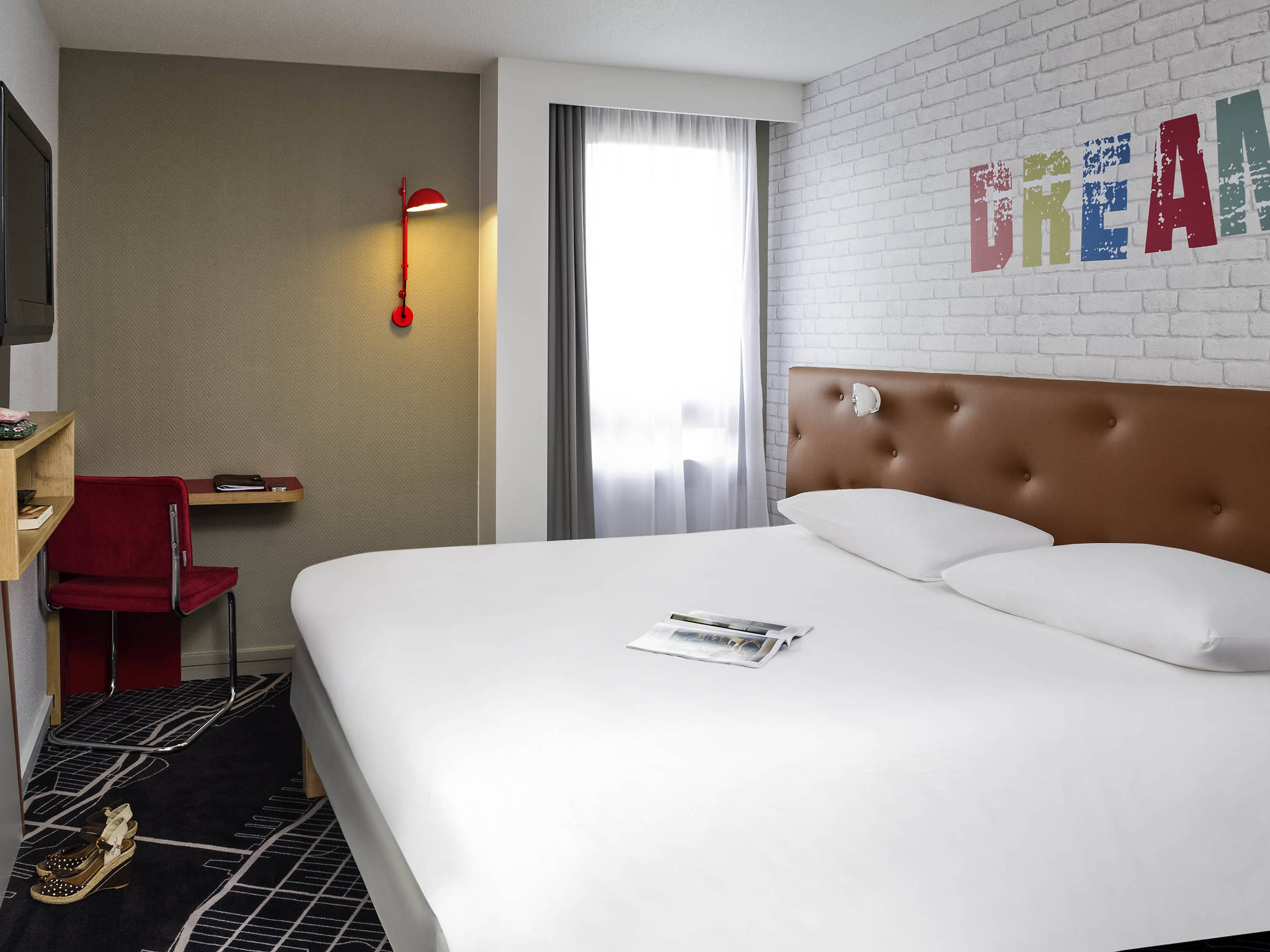 Photo - ibis Styles Chartres Métropole