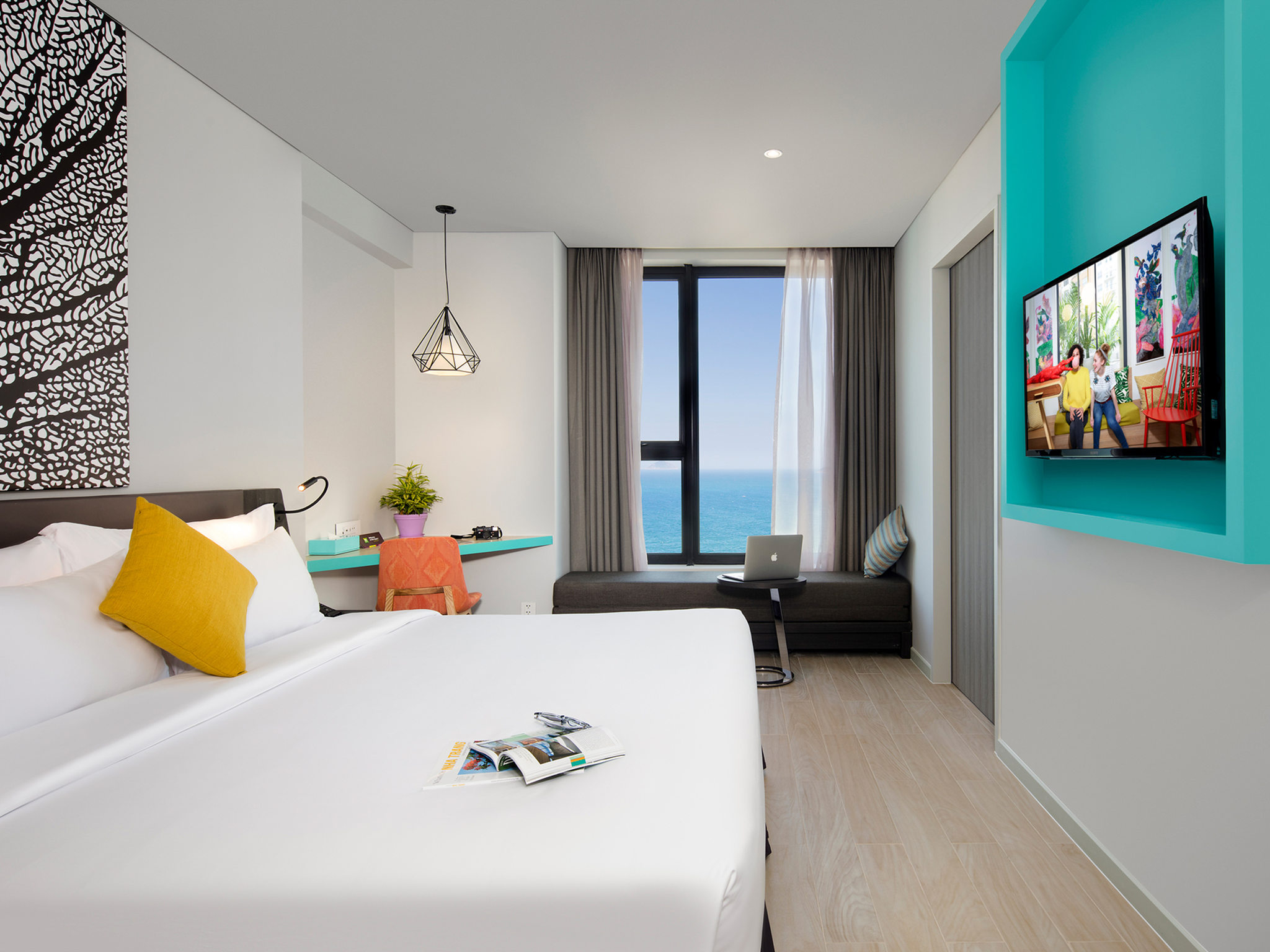 Ibis styles nha trang hotel 4. Ibis Styles nha trang Hotel. Ибис Стайлс Нячанг. Ibis Styles Phuket City 4*. Vietnam nha trang with Family.