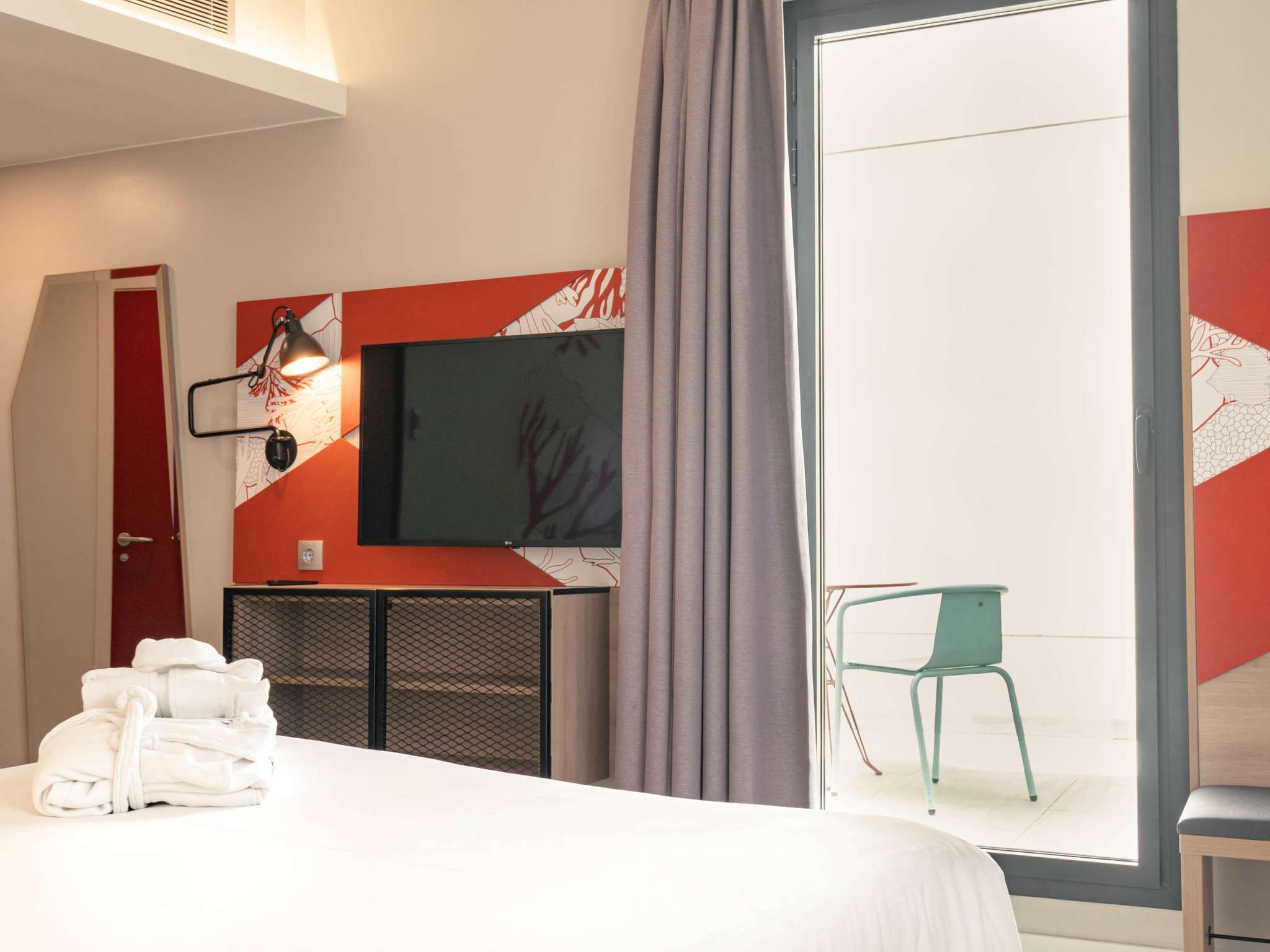 Photo - ibis Styles Barcelona City Bogatell