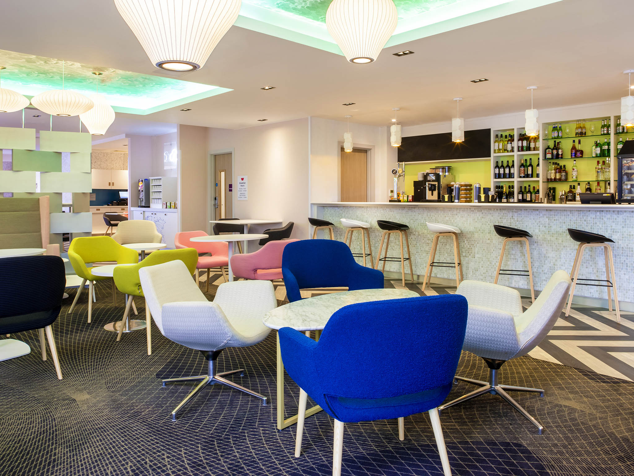 Photo - ibis Styles London Heathrow Airport