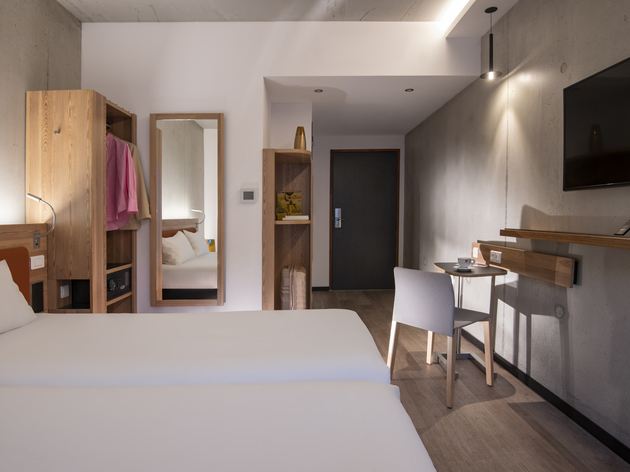 Photo - ibis Styles Ajaccio Napoleon