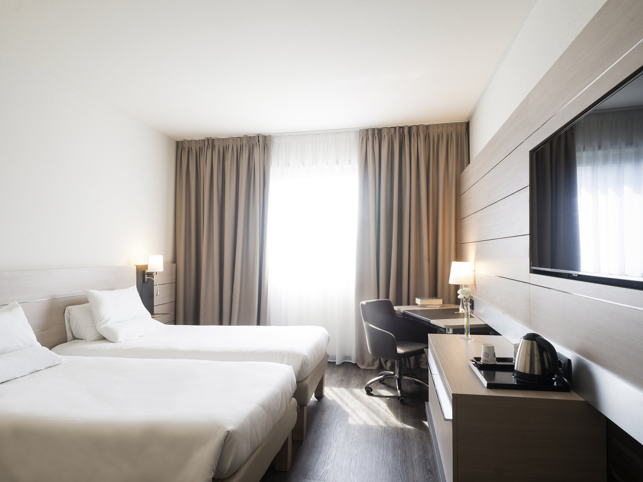 Novotel Brescia 2: Hotel Brescia Accorhotels - All