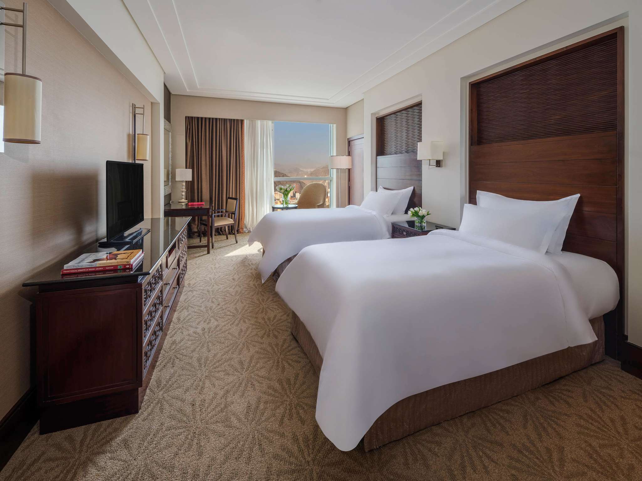 hotel in makkah - fairmont makkah clock royal tower