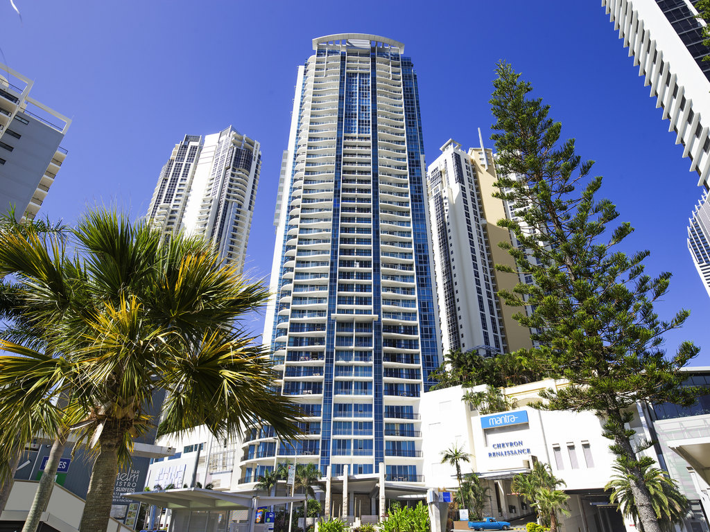 Mantra Towers of Chevron Surfers Paradise - Image 1