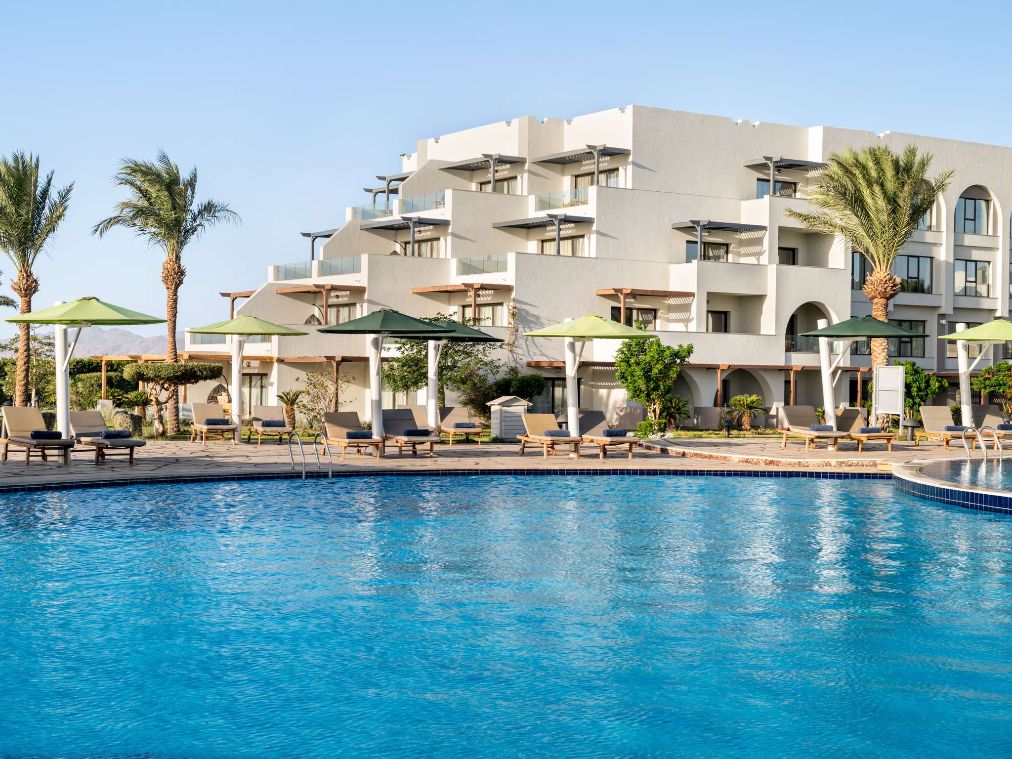 Movenpick waterpark resort spa soma bay. Movenpick Resort Soma Bay 5. Movenpick Soma Bay 5 Египет. Сома Бэй / Soma Bay Movenpick Resort Soma Bay. Movenpick Resort Soma Bay 5* Soma Bay, Хургад.