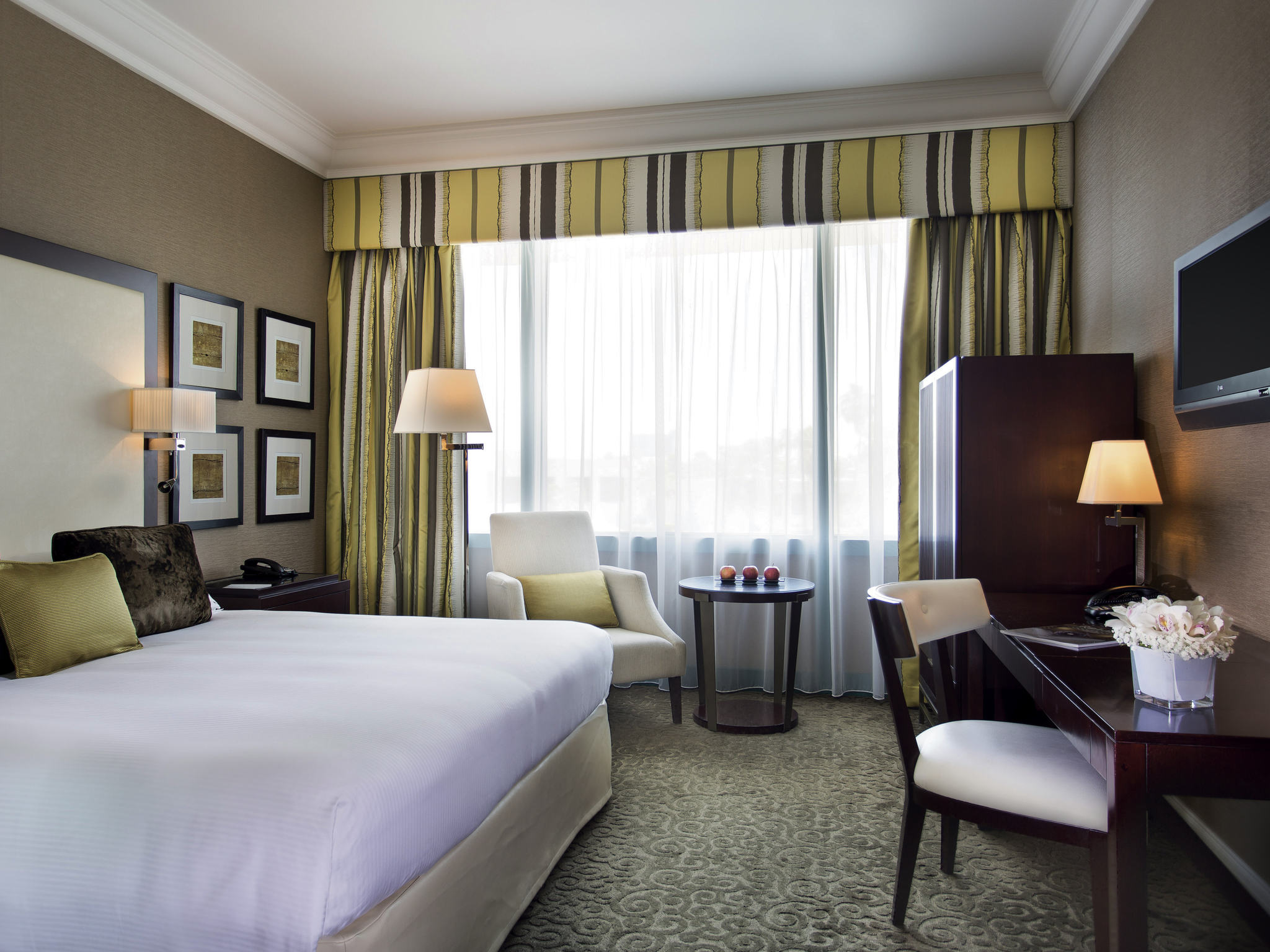 Movenpick grand al bustan dubai. Movenpick Grand al Bustan Dubai 5. Movenpick Grand al Bustan Dubai (Deira, Dubai) 5 *. Mövenpick Grand al Bustan Dubai (ex. Roda al Bustan Hotel). Roda al Bustan Dubai Airport.