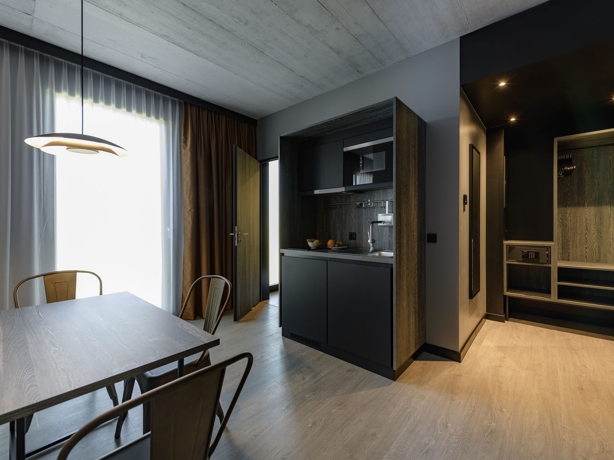 Ibis Styles Friedrichshafen | Modern design hotel | ALL - ALL