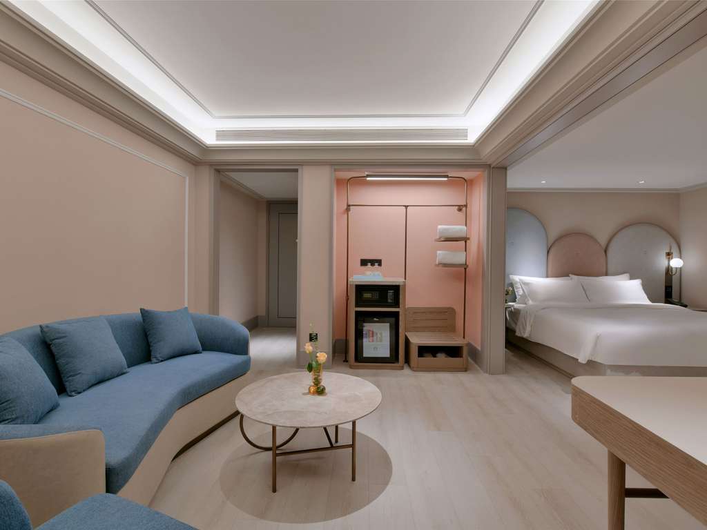 Mercure Chengdu Kuanzhai Alley West - Image 3