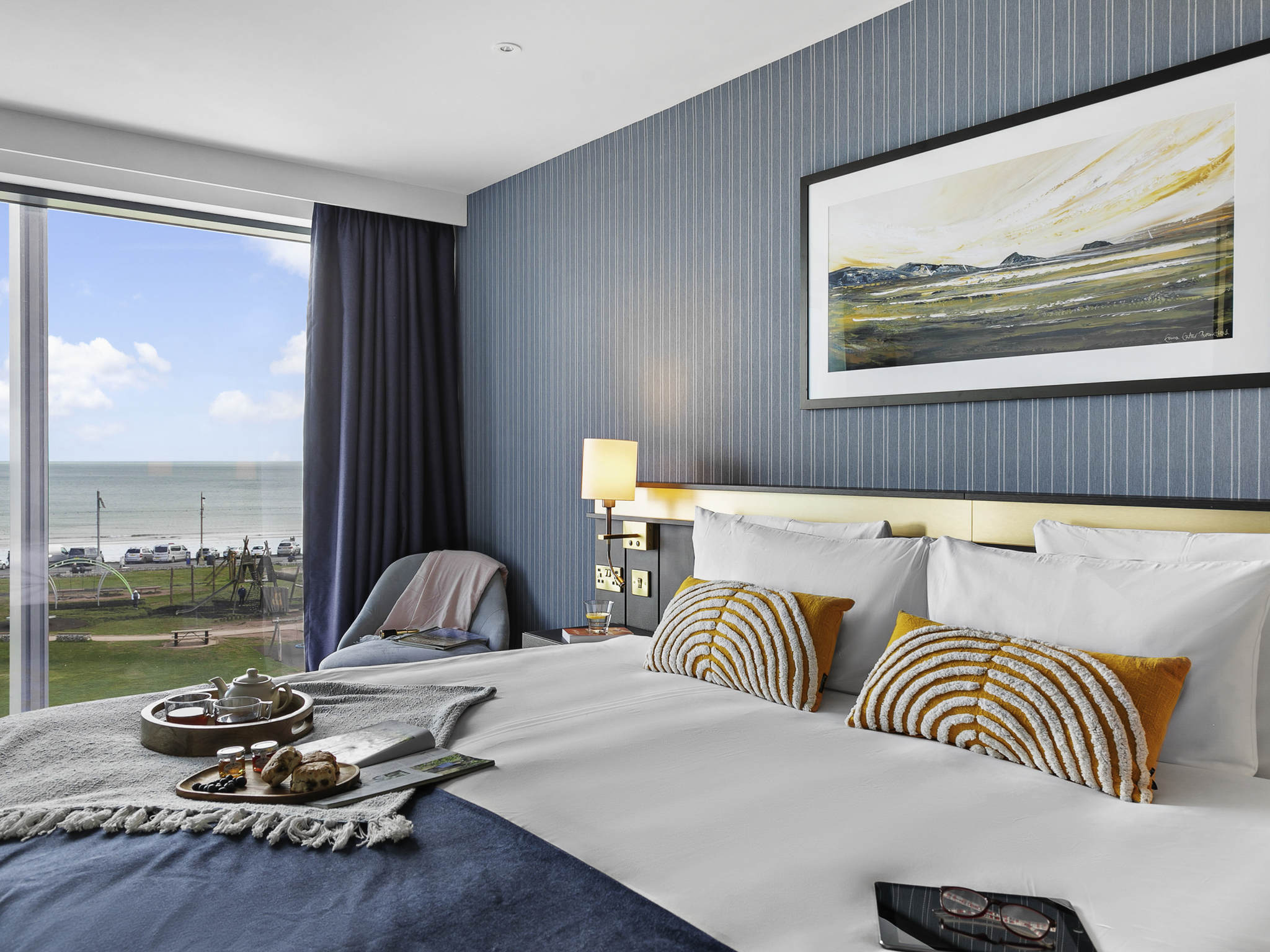 Mercure Paignton | Torbay Hotel on Paignton Seafront | Accor - ALL