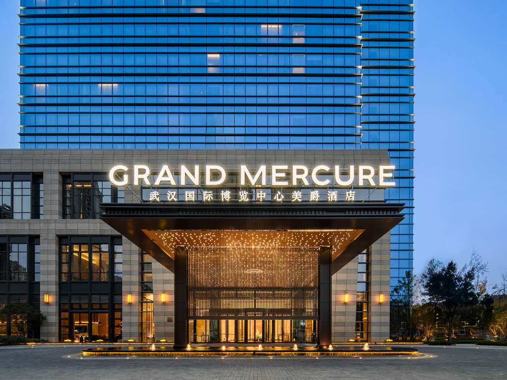 Grand Mercure Wuhan International Expo Center - Image 2