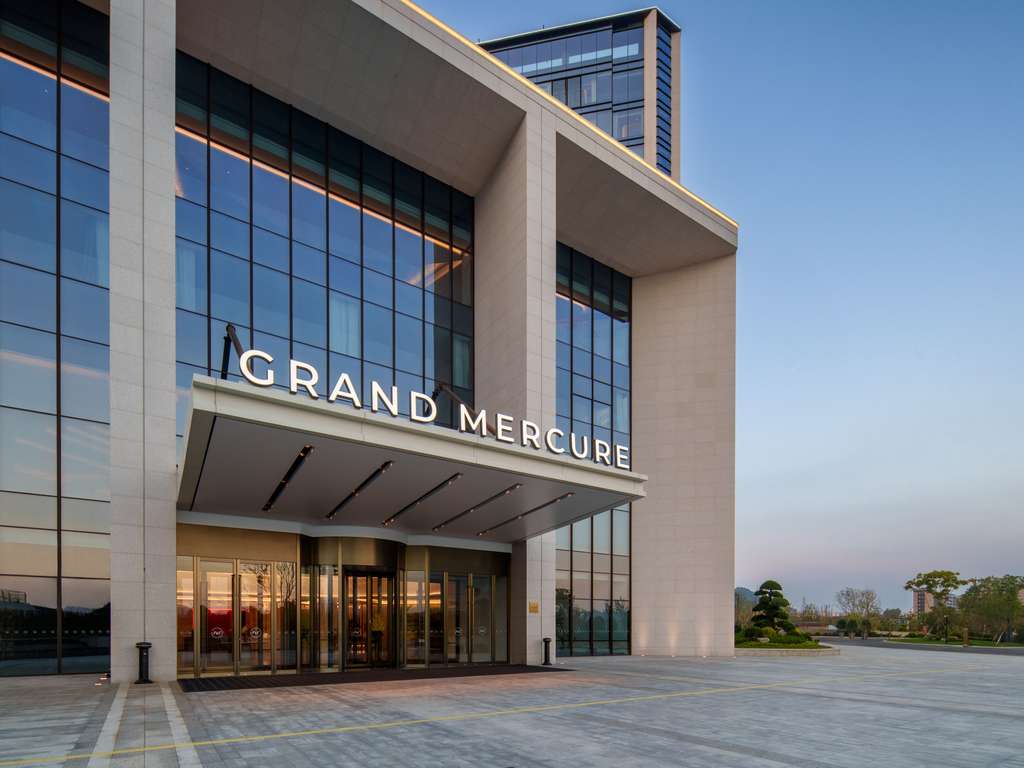 Grand Mercure Hangzhou Qingshan Lake - Image 4