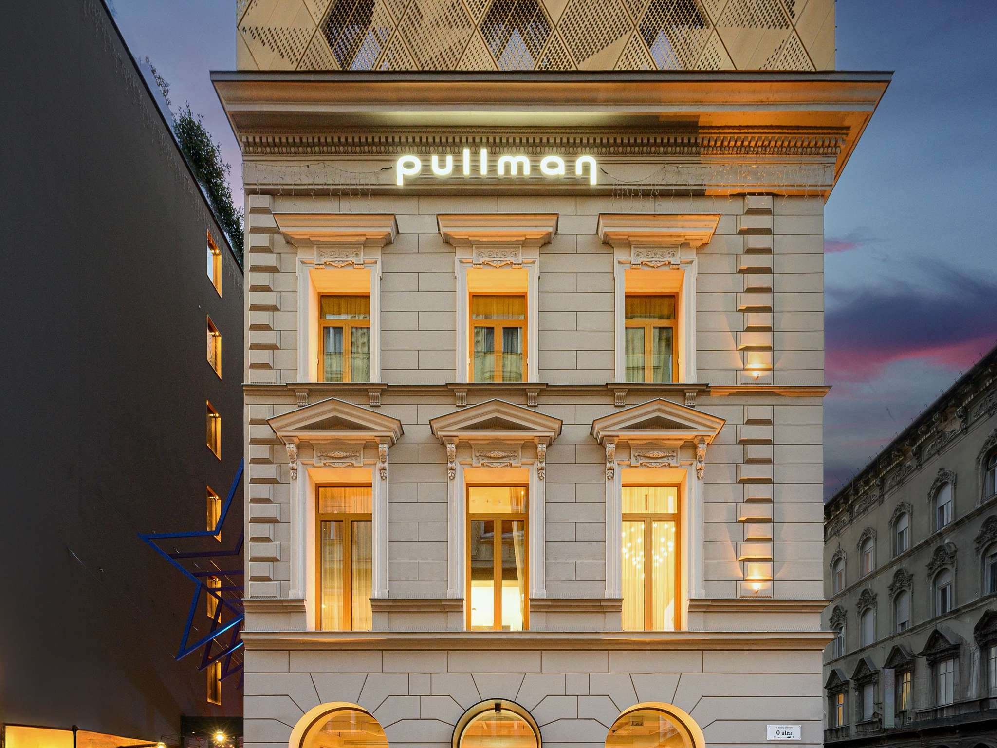 Pullman Budapest - ALL